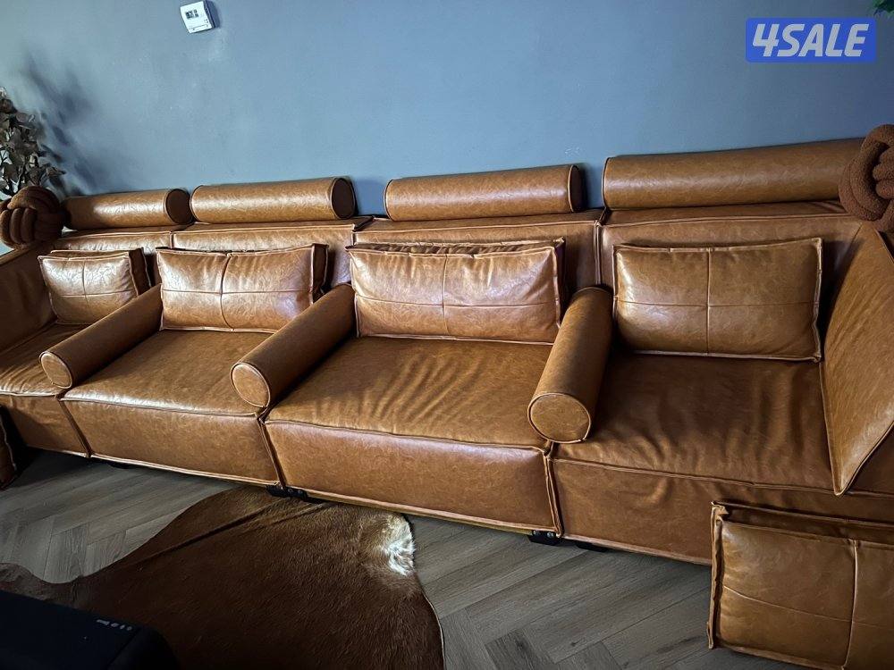 للبيع قعده الضهر خشب تغريبا فيها 4 متر من ميداس , استفسار وتساب فقط 📌0