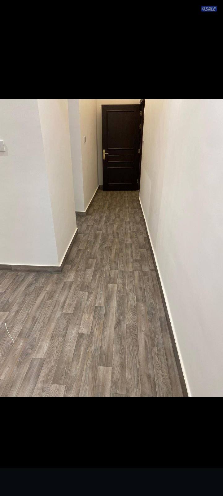 يوجد لدينا جميع انواع السجاد الساده والمشجر باركيه بلاستك قطع جاهزا5