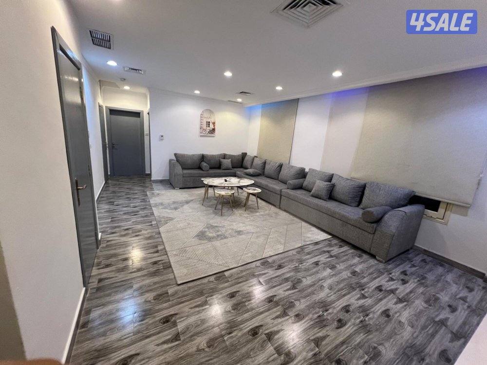 لاصحاب الذوق الرفيع غرفه وصاله مفروش الايجار2