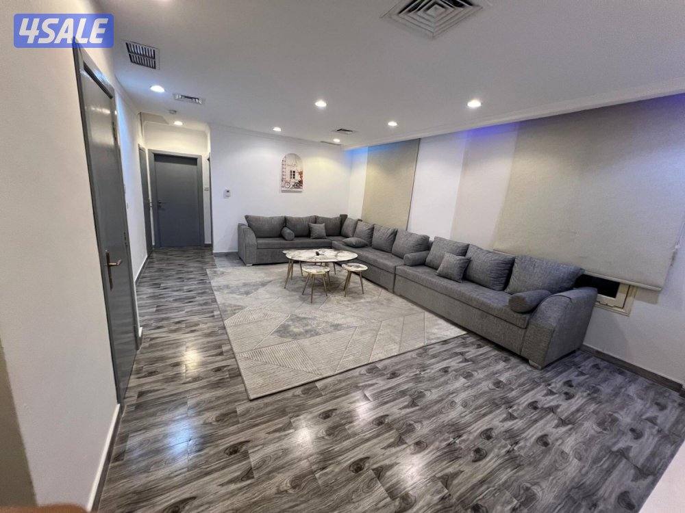 لاصحاب الذوق الرفيع غرفه وصاله مفروش الايجار13