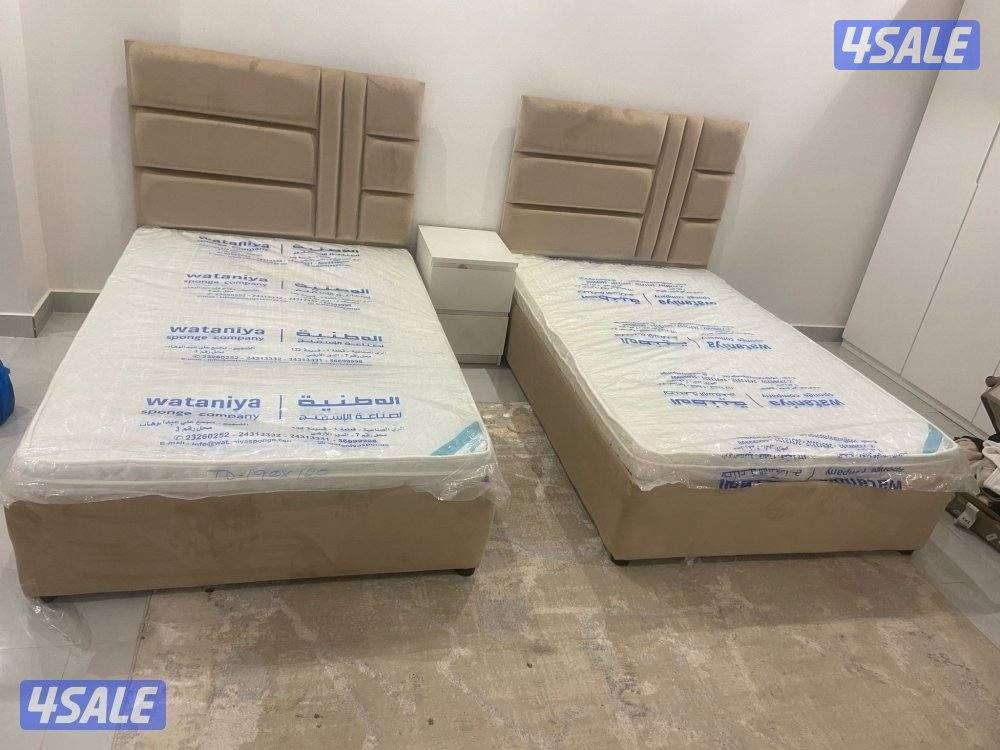 عرض خاص اليوم فقط ب٣٥ دينار السرير مع الفرشه نفر0