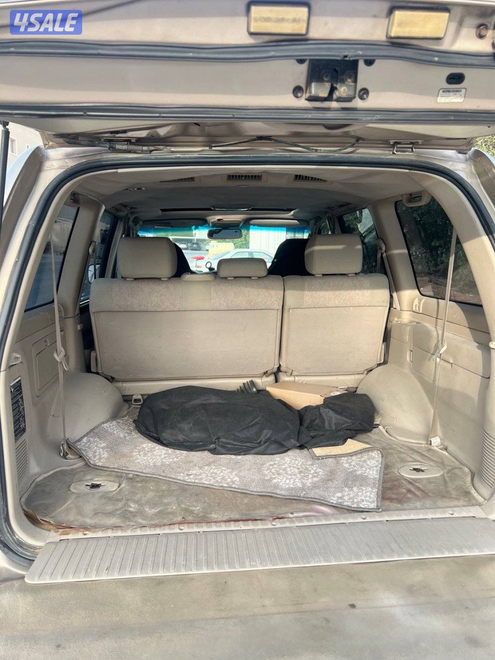 للبيع لاند كروزر 2004 المالك الاول GXR وارد الساير7