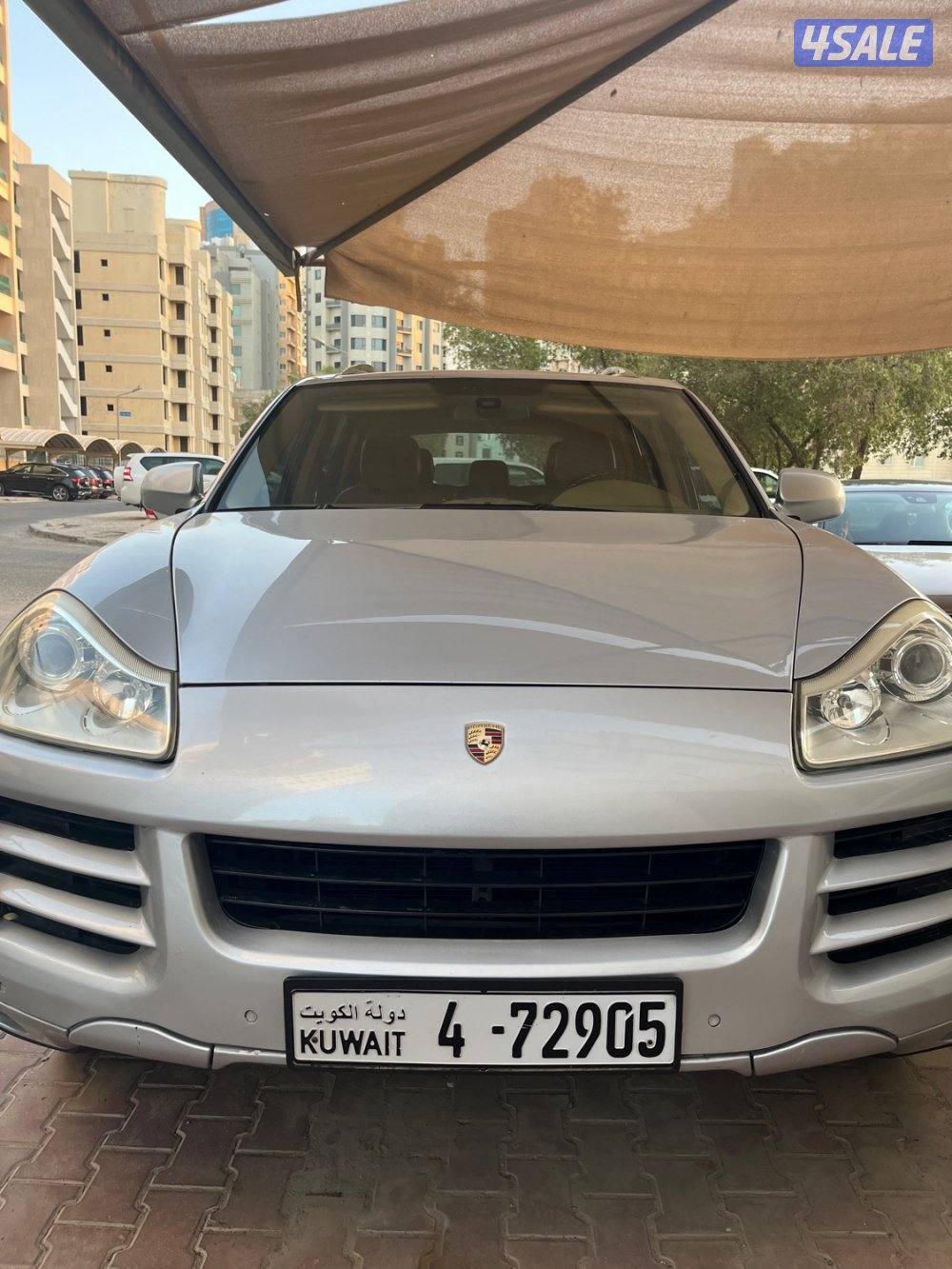 للبيع كايين S ٦سلندر فضي موديل 2010  بحالة ممتازة مكيف ثلج سيارة نظيفة0