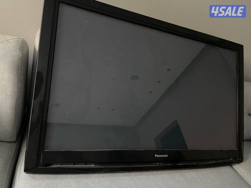 للبيع تلفزيون ماركة باناسونيك 45 بوصه انش بحالة جيدة4