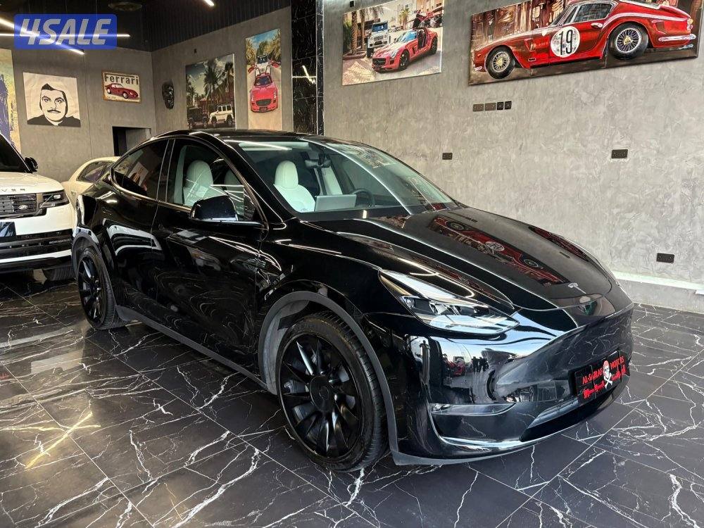 تسلا MODEL Y4