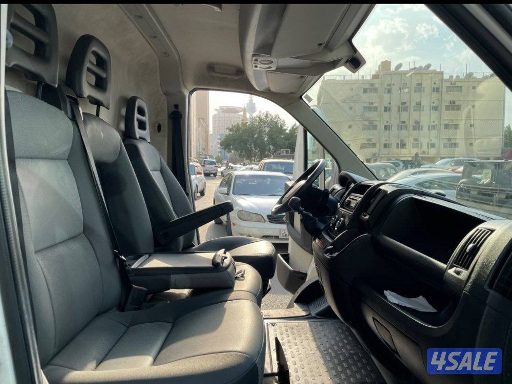 بيجو…مجهزه تجهيز مطعم متنقل…موديل …20168