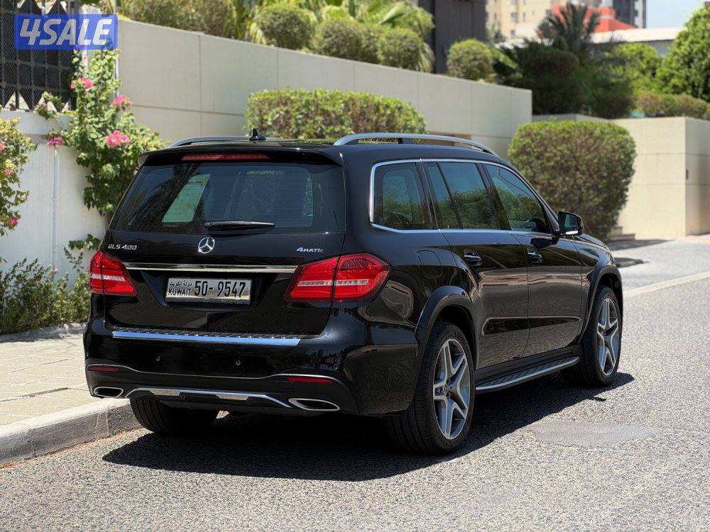 مرسيدس GLS400 kit AMG موديل 2019 عداد 62 الدرجة الأولى صبغ وكالة الملا4
