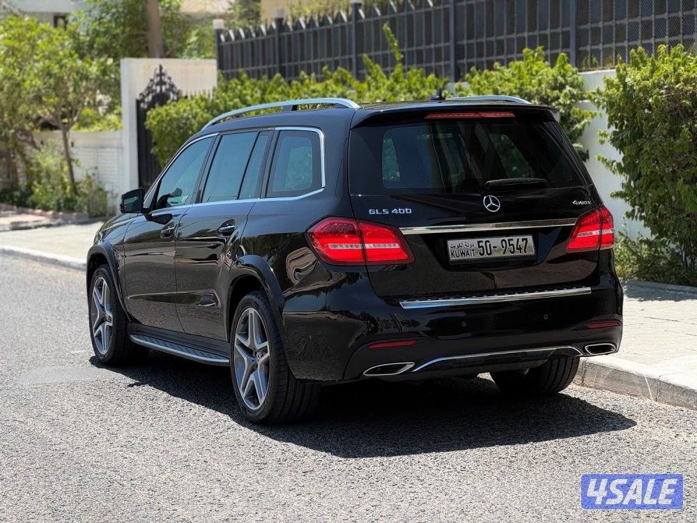 مرسيدس GLS400 kit AMG موديل 2019 عداد 62 الدرجة الأولى صبغ وكالة الملا3