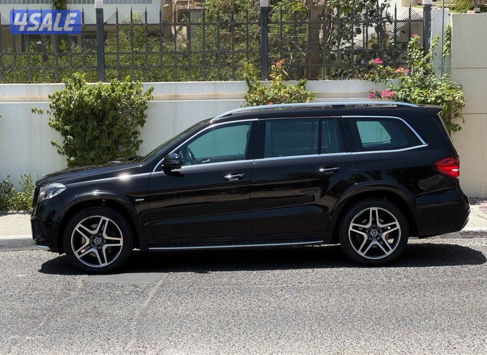 مرسيدس GLS400 kit AMG موديل 2019 عداد 62 الدرجة الأولى صبغ وكالة الملا5