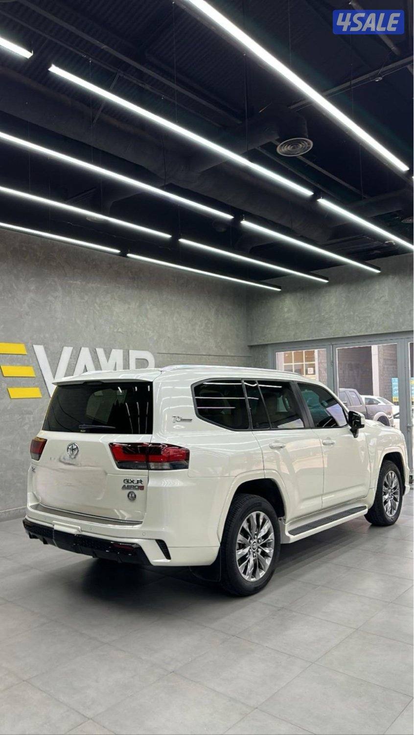 للبيع لاند كروز موديل 20221