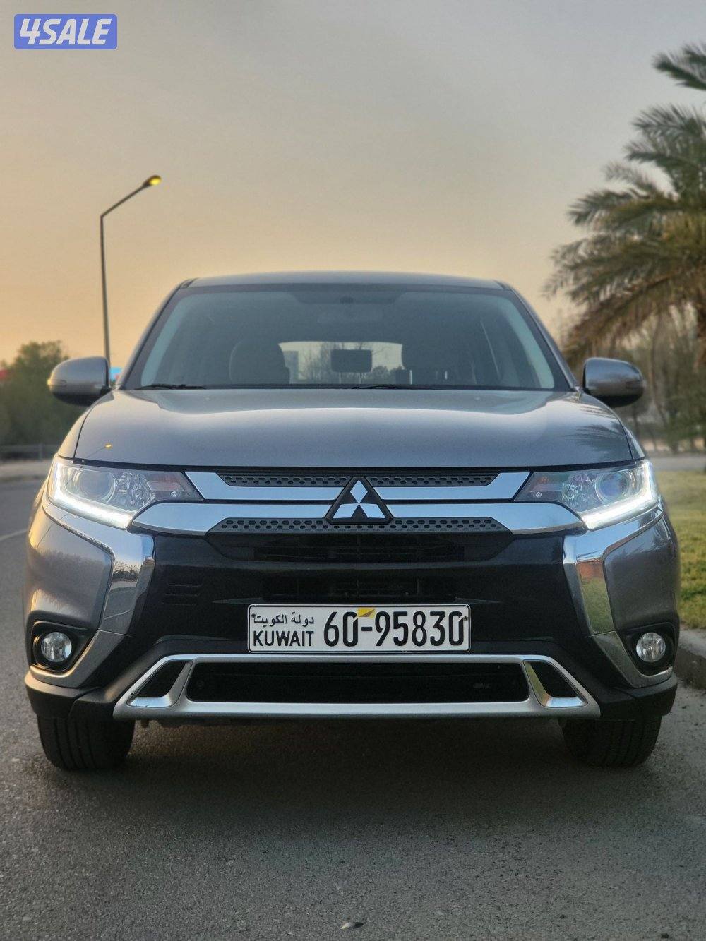 أوتلاندر 2022 صبغ وكالة عداد 80 ألف بحالة ممتازة1