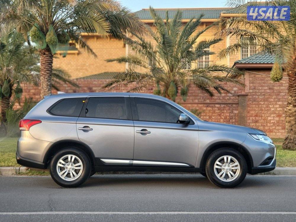 أوتلاندر 2022 صبغ وكالة عداد 80 ألف بحالة ممتازة3