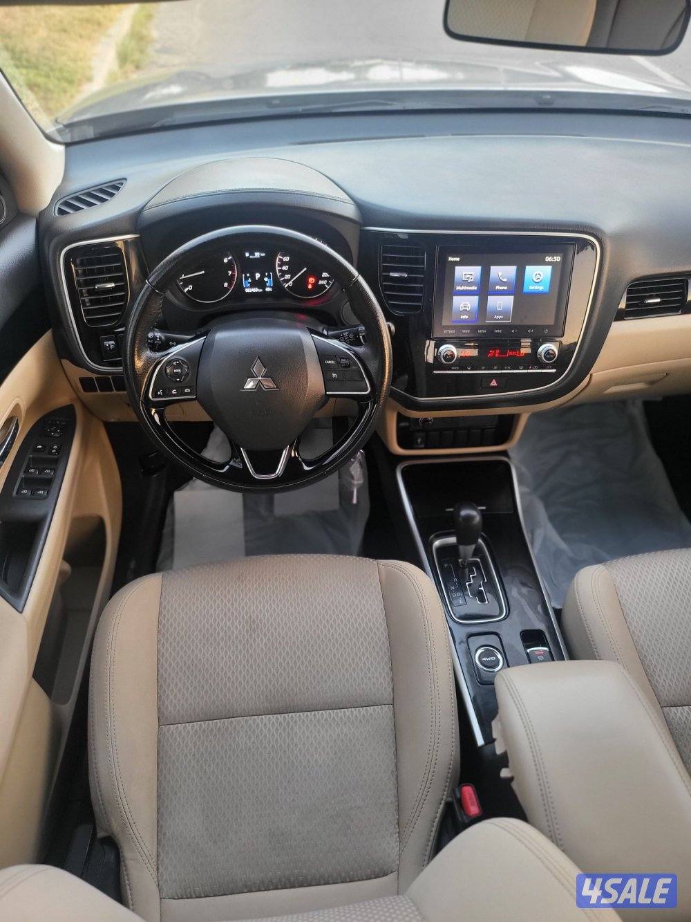 أوتلاندر 2022 صبغ وكالة عداد 80 ألف بحالة ممتازة12