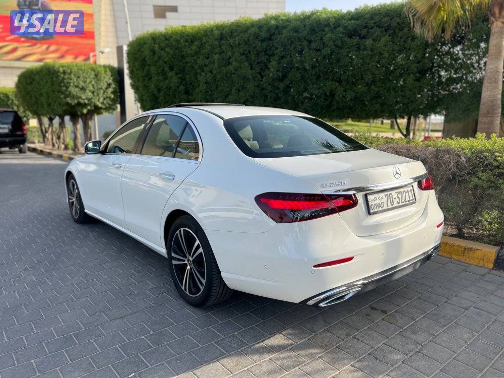 مرسيدس E250 موديل 2021 عداد قليل 34 الف صبغ وكاله بحالة الوكاله0