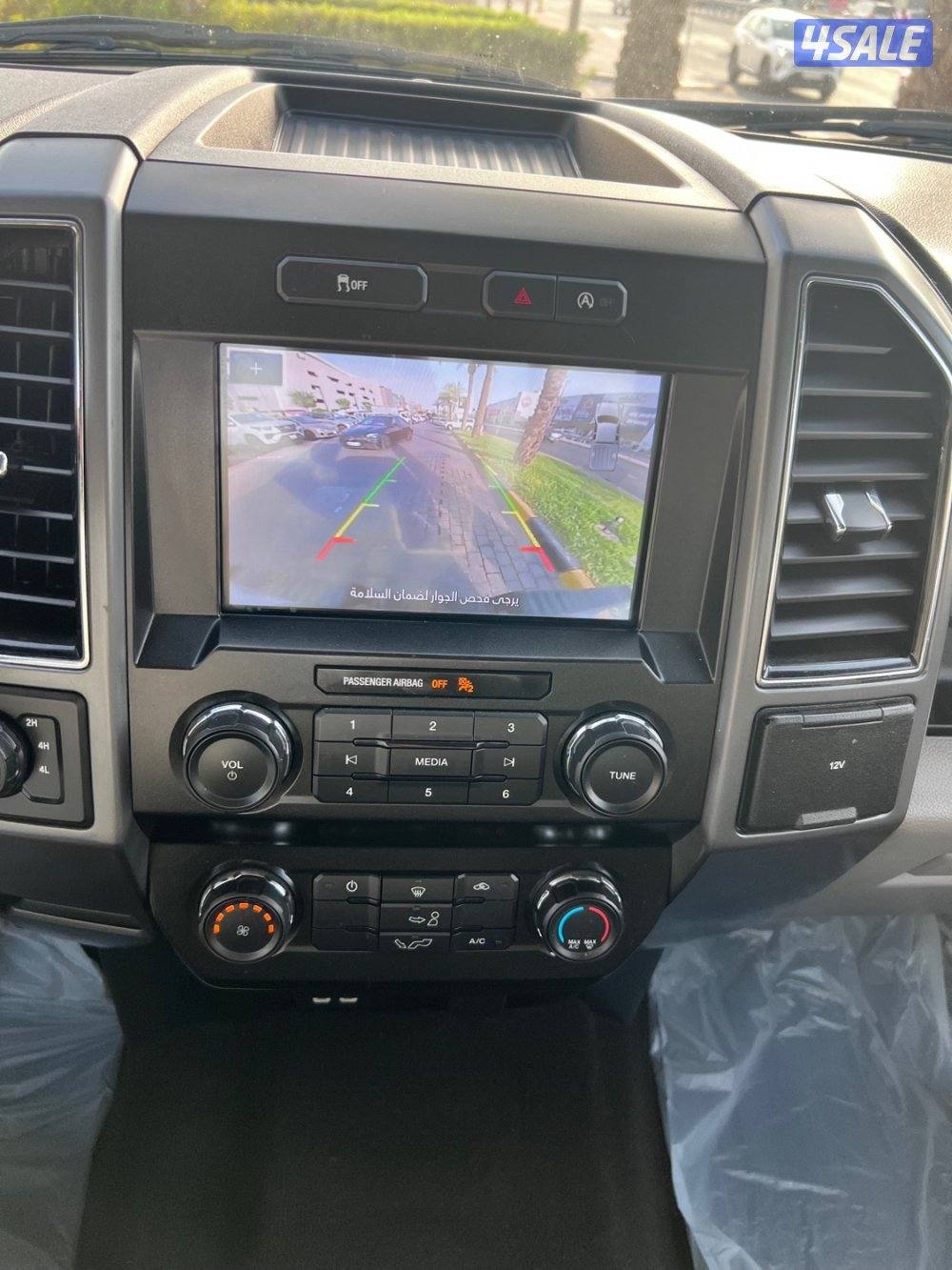 وانيت فورد F150  بحالة ممتازه عداد قليل4