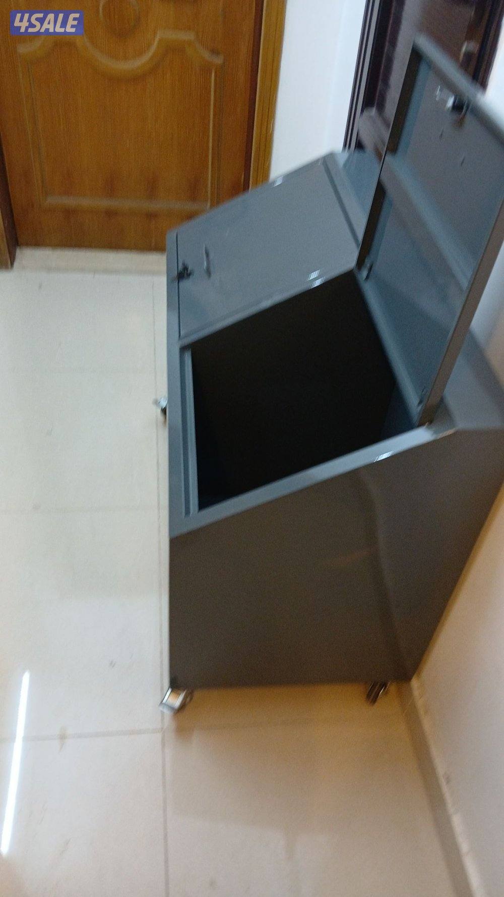 ارفف تخزين وكبتات وسراير درامات عيش علاق ملابس عربانة غاز13