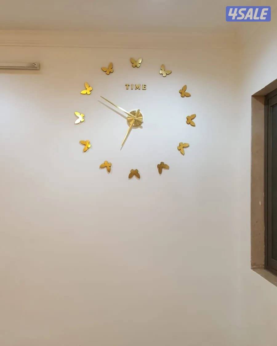 ساعات حائط ثري دي12