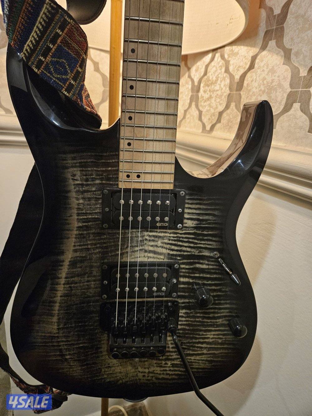 جيتار كهربائي cort 3001