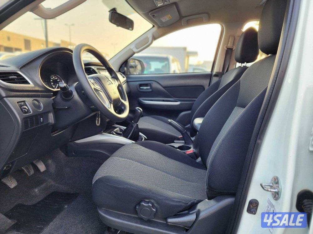 وانيت ميتسوبيشي L200 ديزل غمارتين دبل قير عادي صبغ وكالة  شرط الفحص4