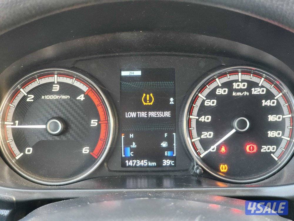 وانيت ميتسوبيشي L200 ديزل غمارتين دبل قير عادي صبغ وكالة  شرط الفحص12