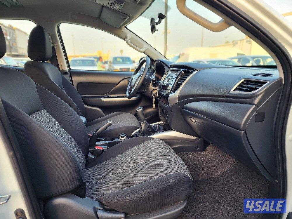 وانيت ميتسوبيشي L200 ديزل غمارتين دبل قير عادي صبغ وكالة  شرط الفحص14