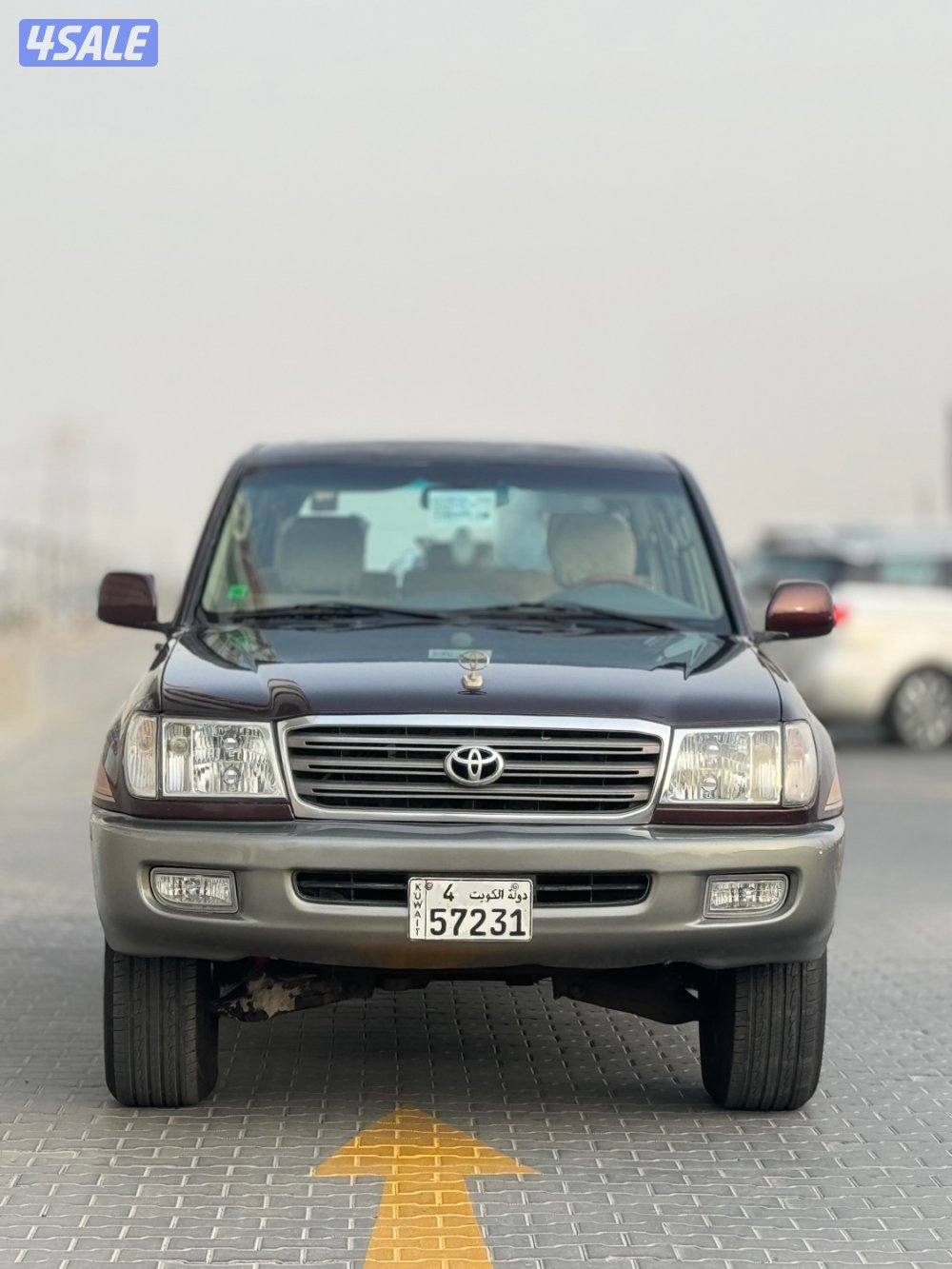 للبيع لاند كروزر جير عادي موديل 20043