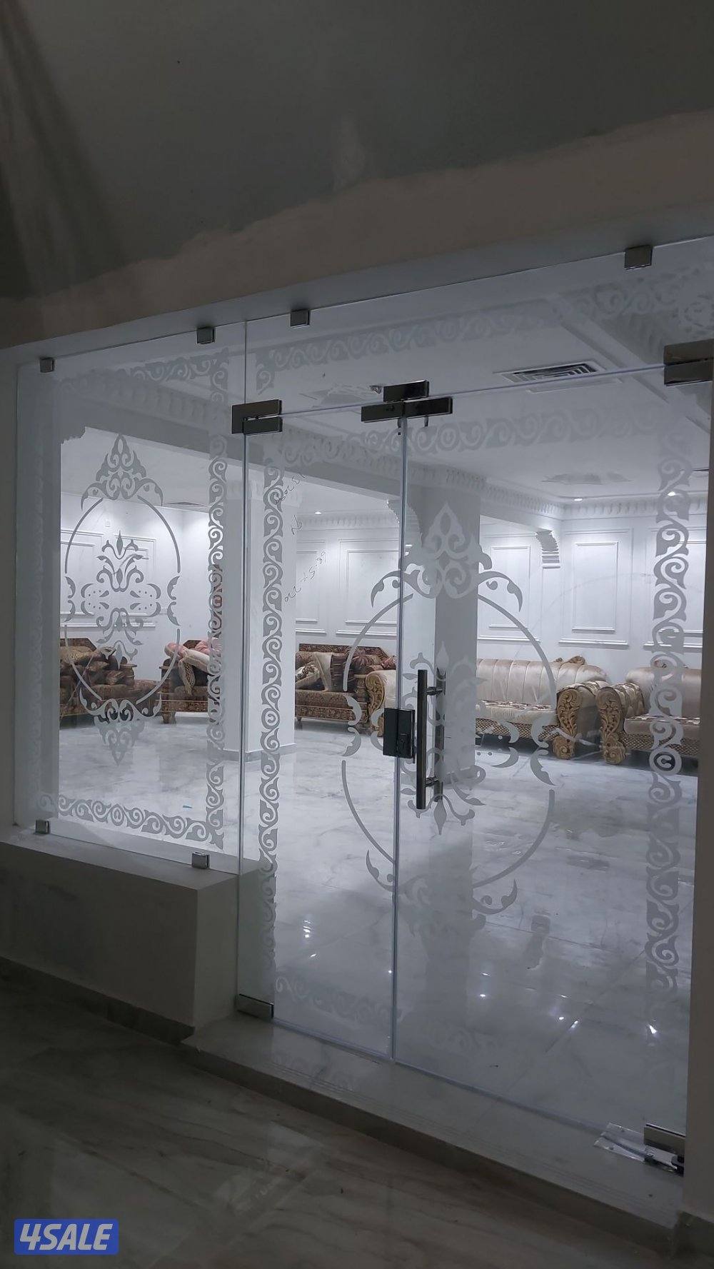 فني زجاج ومرايا جميع مناطق الكويت12