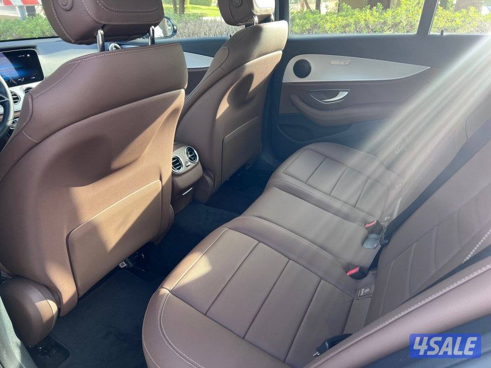 مرسيدس E250 موديل 2021 عداد قليل 34 الف صبغ وكاله بحالة الوكاله3