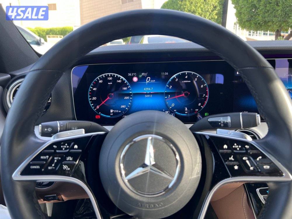 مرسيدس E250 موديل 2021 عداد قليل 34 الف صبغ وكاله بحالة الوكاله6