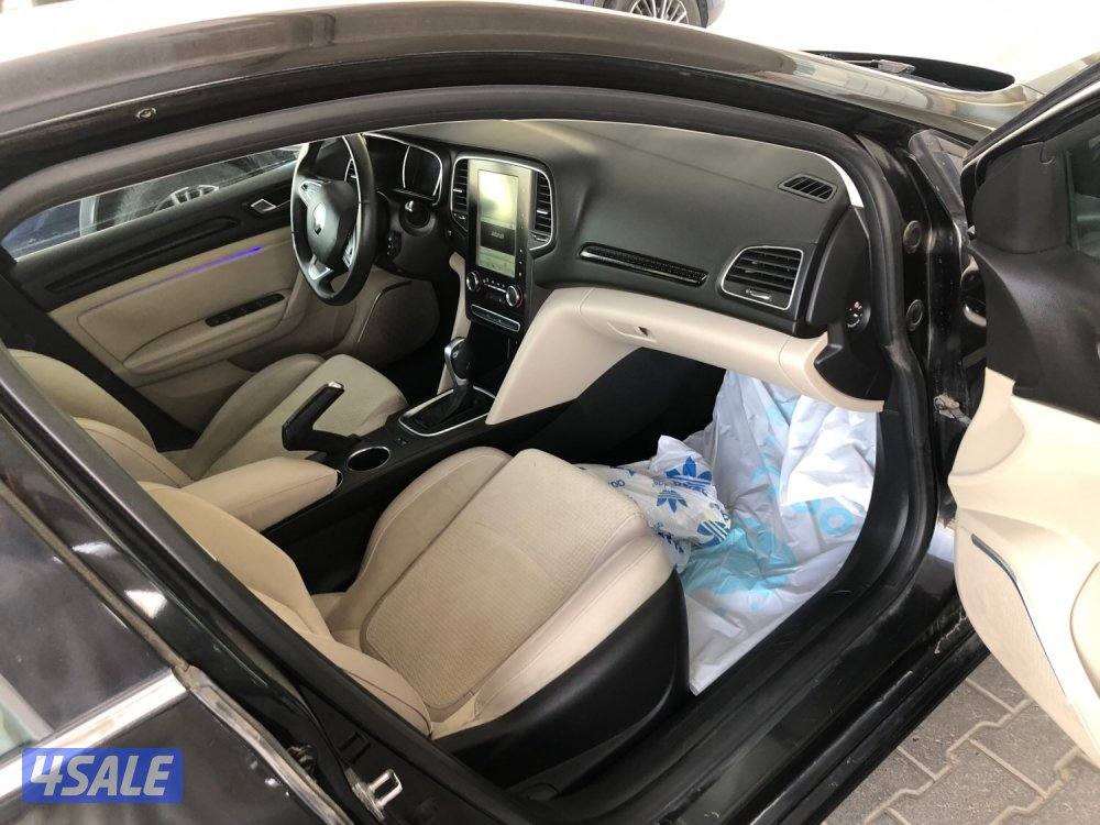 رينو ميجان 2019 عداد83الف شرط الفحص كامل المواصفات13