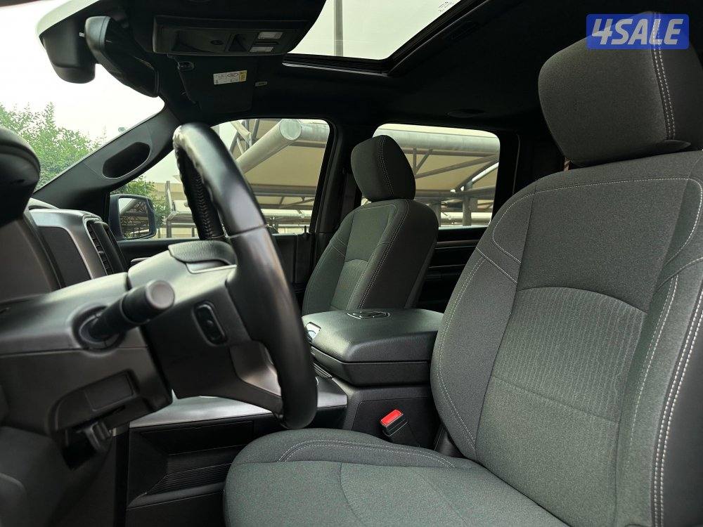 للبيع وانيت رام WARLOCK ‏HEMI 5.7 CLASSIC موديل 20227