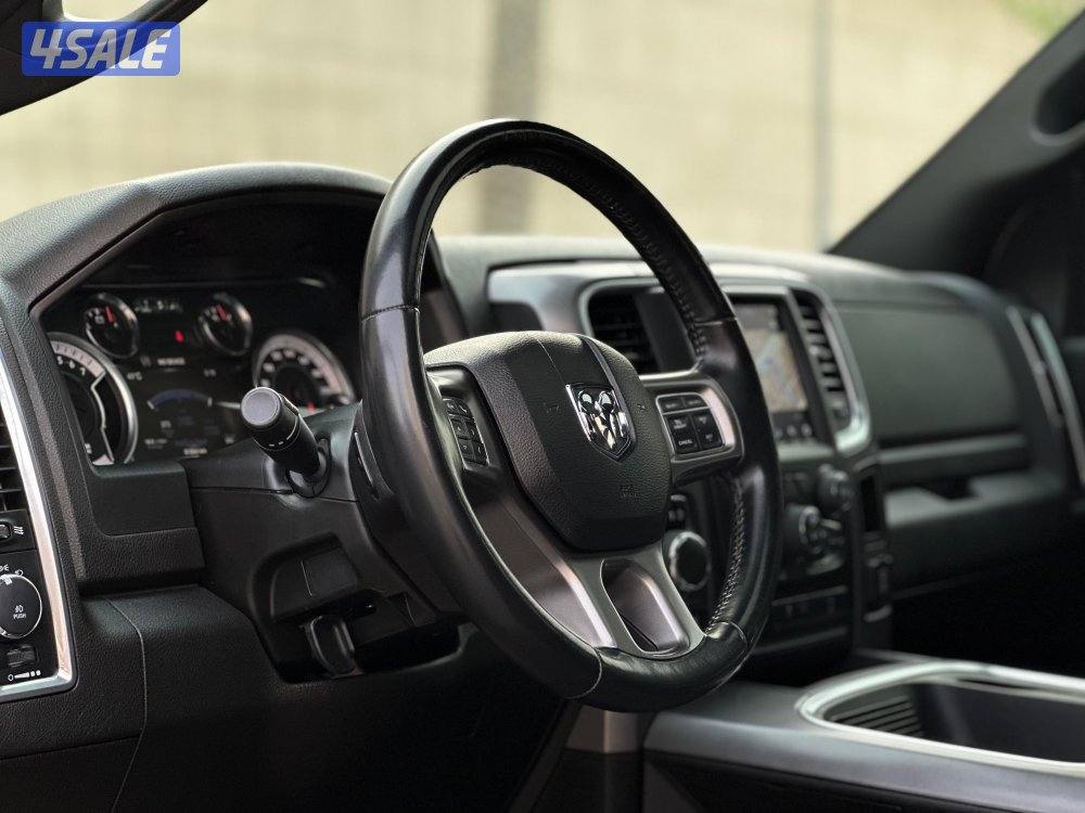 للبيع وانيت رام WARLOCK ‏HEMI 5.7 CLASSIC موديل 20228