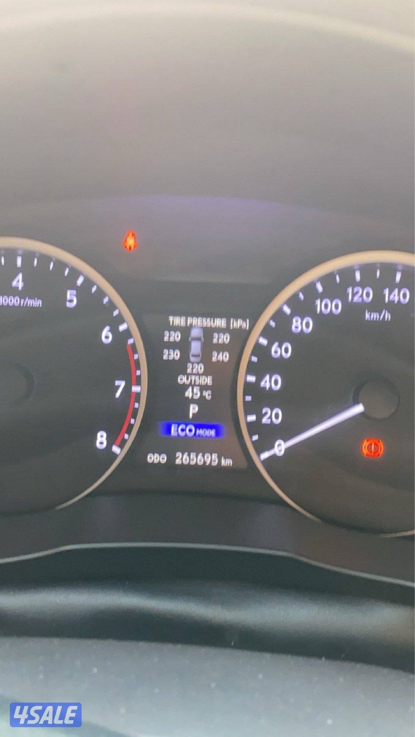 للبيع لكزس ES الدرجه الثانيه5