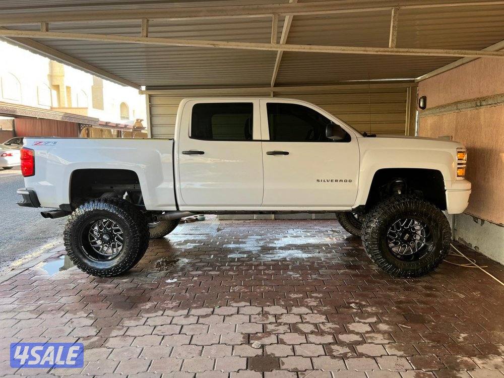 للبيع سلفرادو Z712