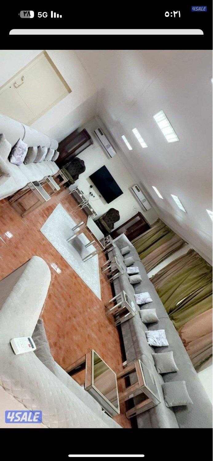 متوفرة بالوفرة هالويك اند ويوجد شهري كذلك10