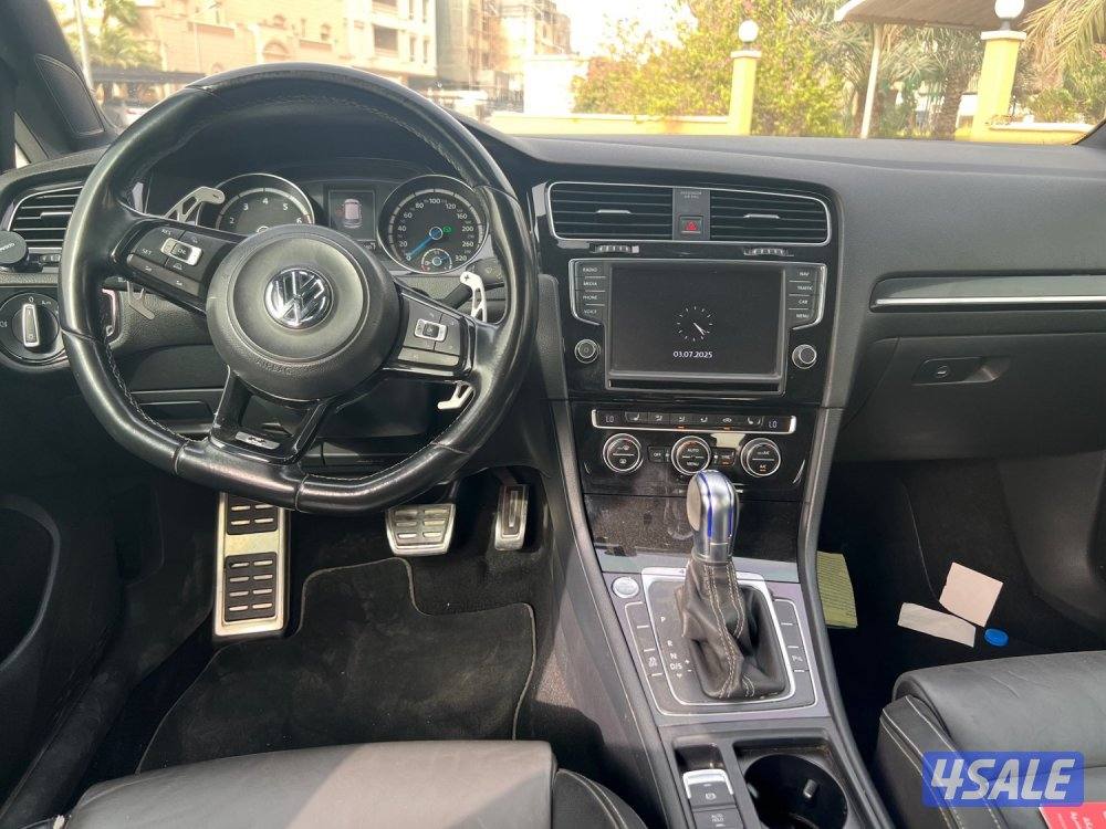 2015 Golf R8
