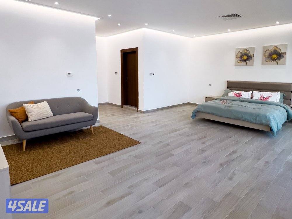 شاليه صف اول جديد غير مقسوم12