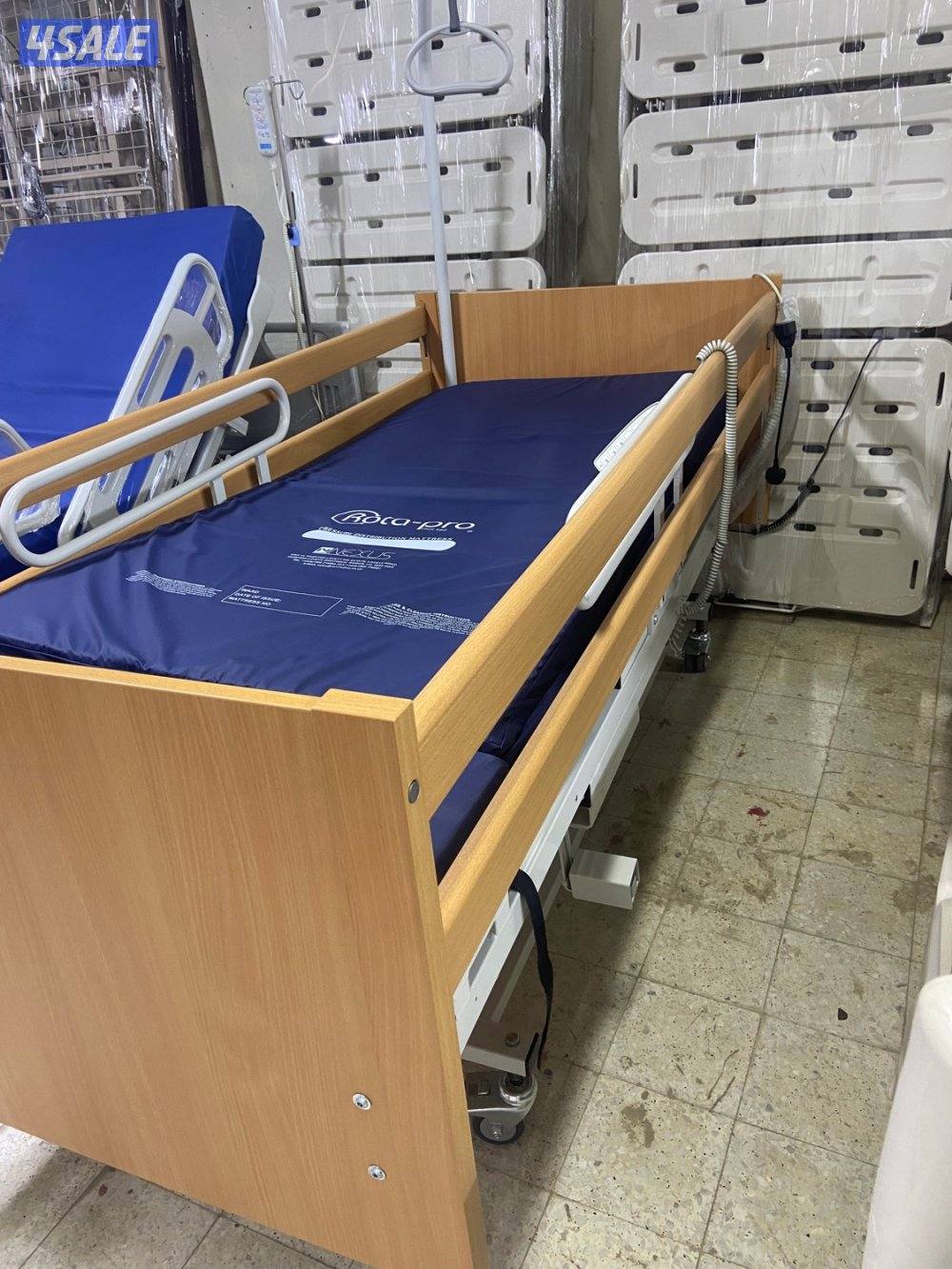 ♦️للبيع سرير طبي خاصيه الدوران ♦️3