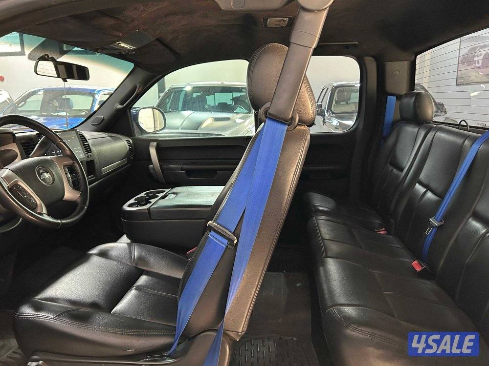 Chevrolet Silverado 1500 LT Super Cab7
