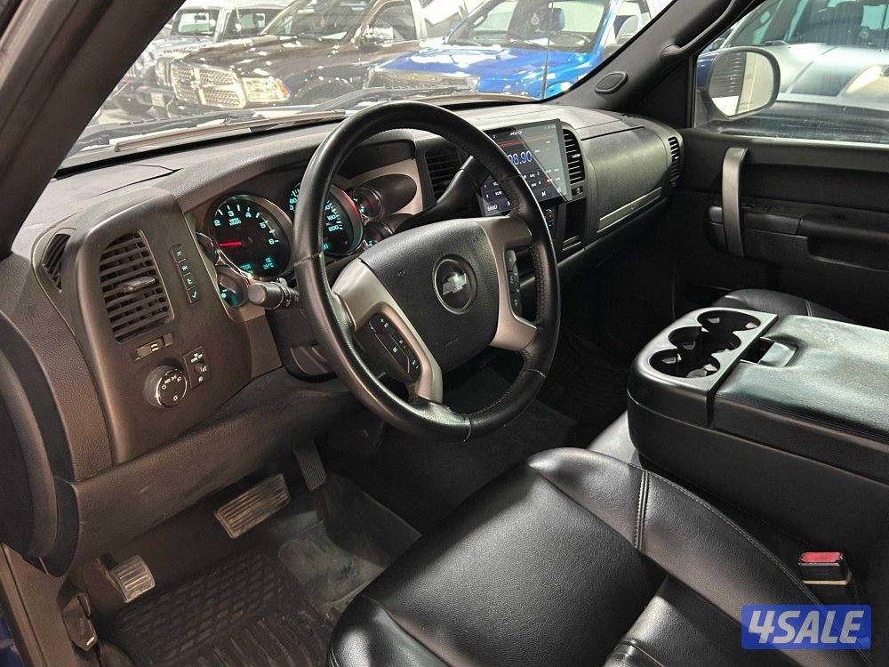 Chevrolet Silverado 1500 LT Super Cab8