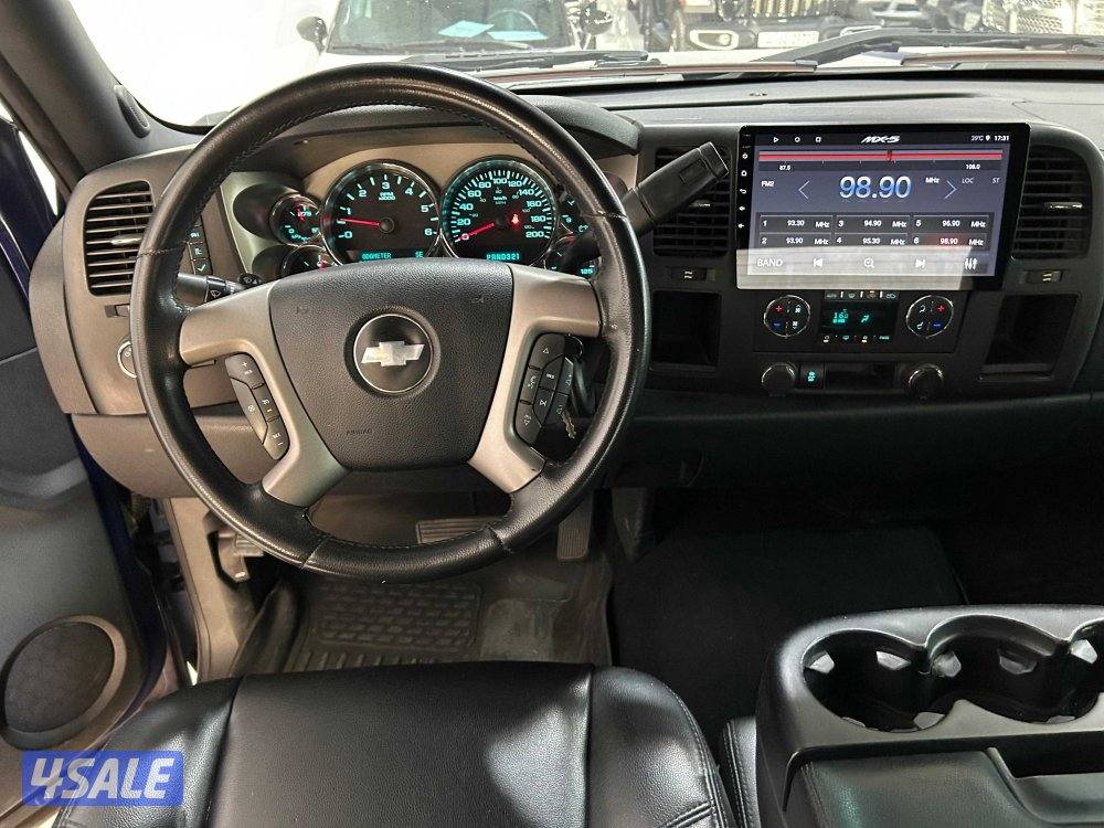 Chevrolet Silverado 1500 LT Super Cab9
