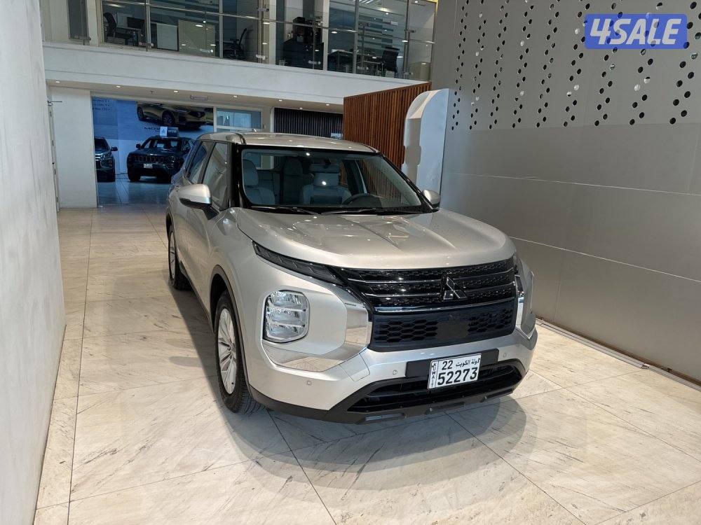 Mitsubishi Outlander2