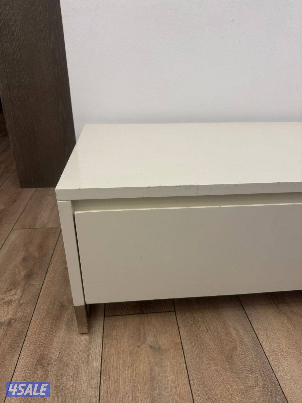 TV stand white ( cream) West elm2