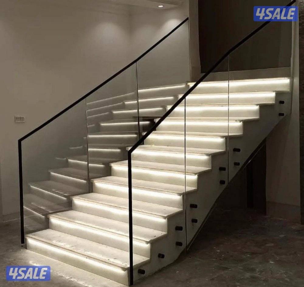 فني زجاج سكريت ومرايا.  خدمة جميع مناطق الكويت0