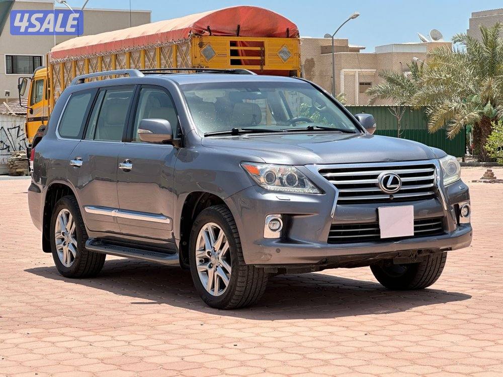 لكزس LX570
 سلندر 8
عداد : 123 الف وارد الساير1