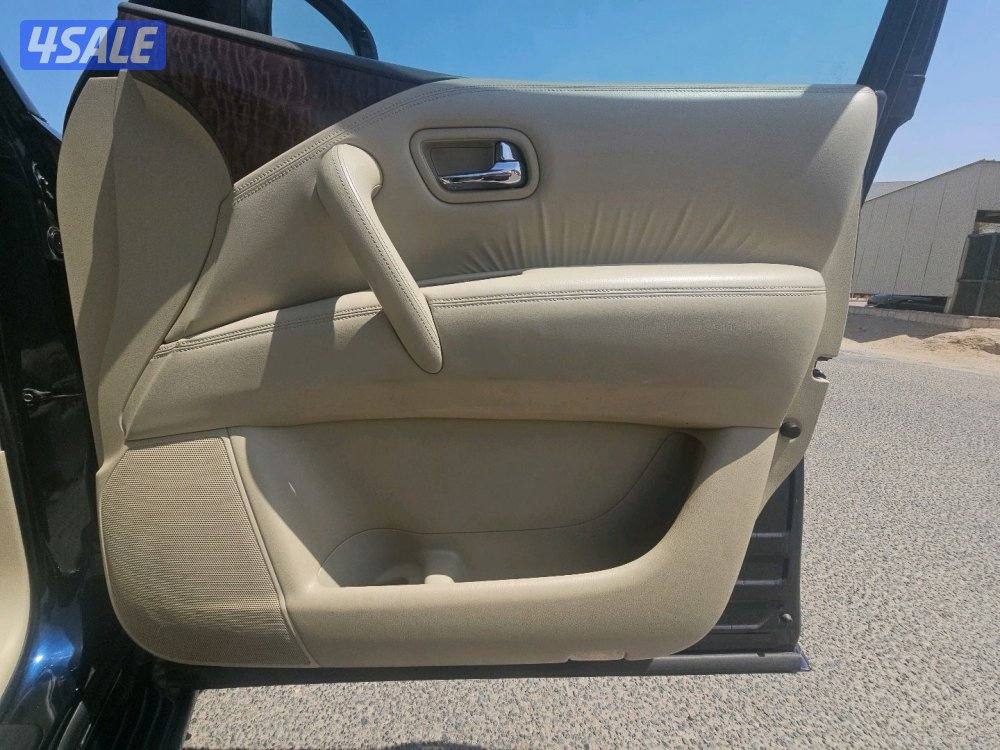 Nissan patrol LE1