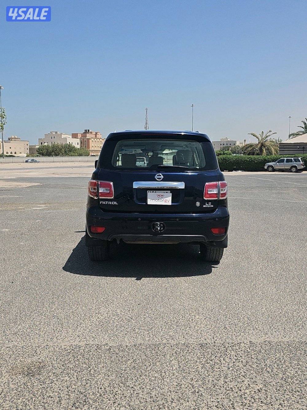 Nissan patrol LE8