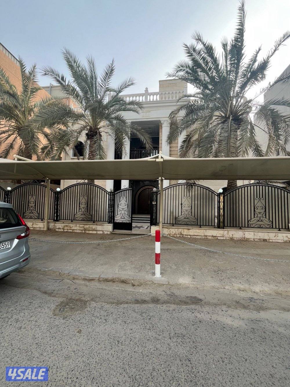 للبيع بيت في الجابريه0