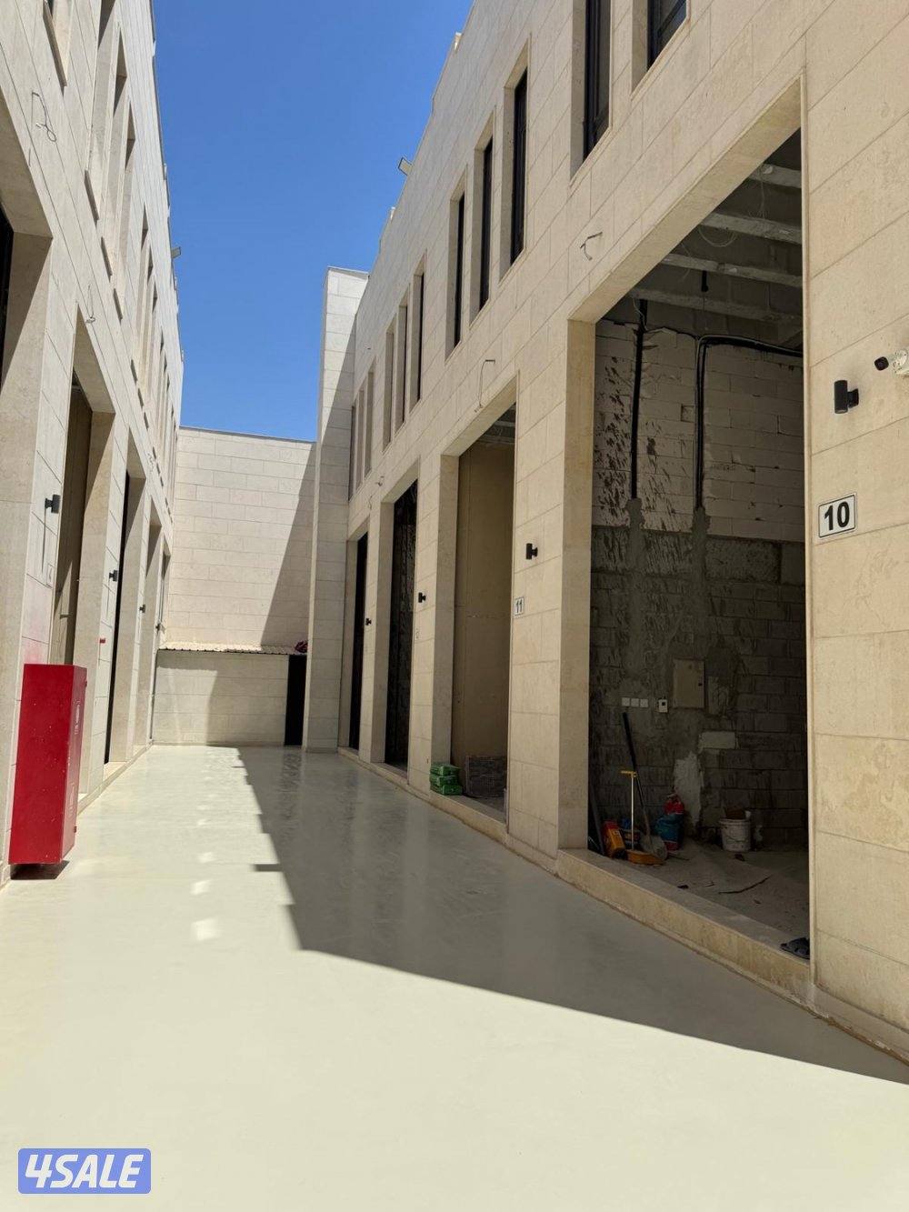 مكاتب ومحلات ومخازن مبردة ومثلجة بشويخ خلف الميرة ١٠٠٠ م4