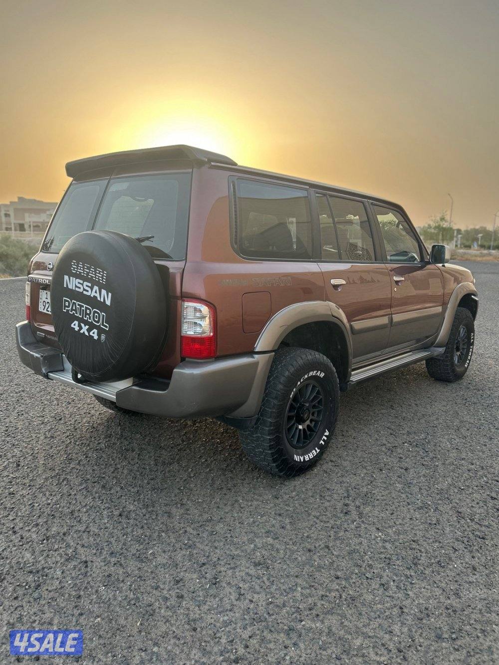 للبيع سفاري 2003 فتك0